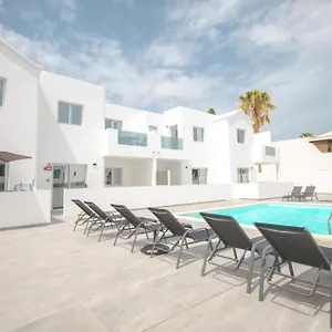  Apartment Rociega 35 8, 100 Meters To Sea Front